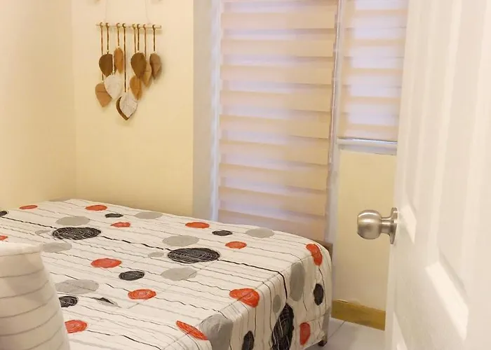 Apartment Cozy & Comfy Staycation In Quezon