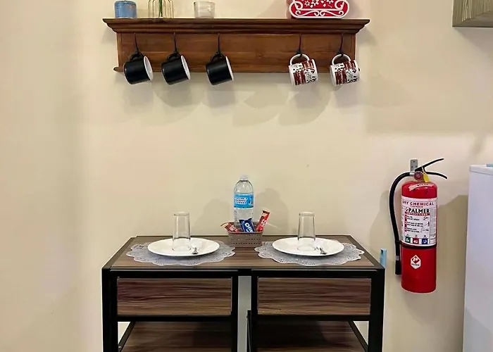 Apartment Cozy & Comfy Staycation In Quezon *